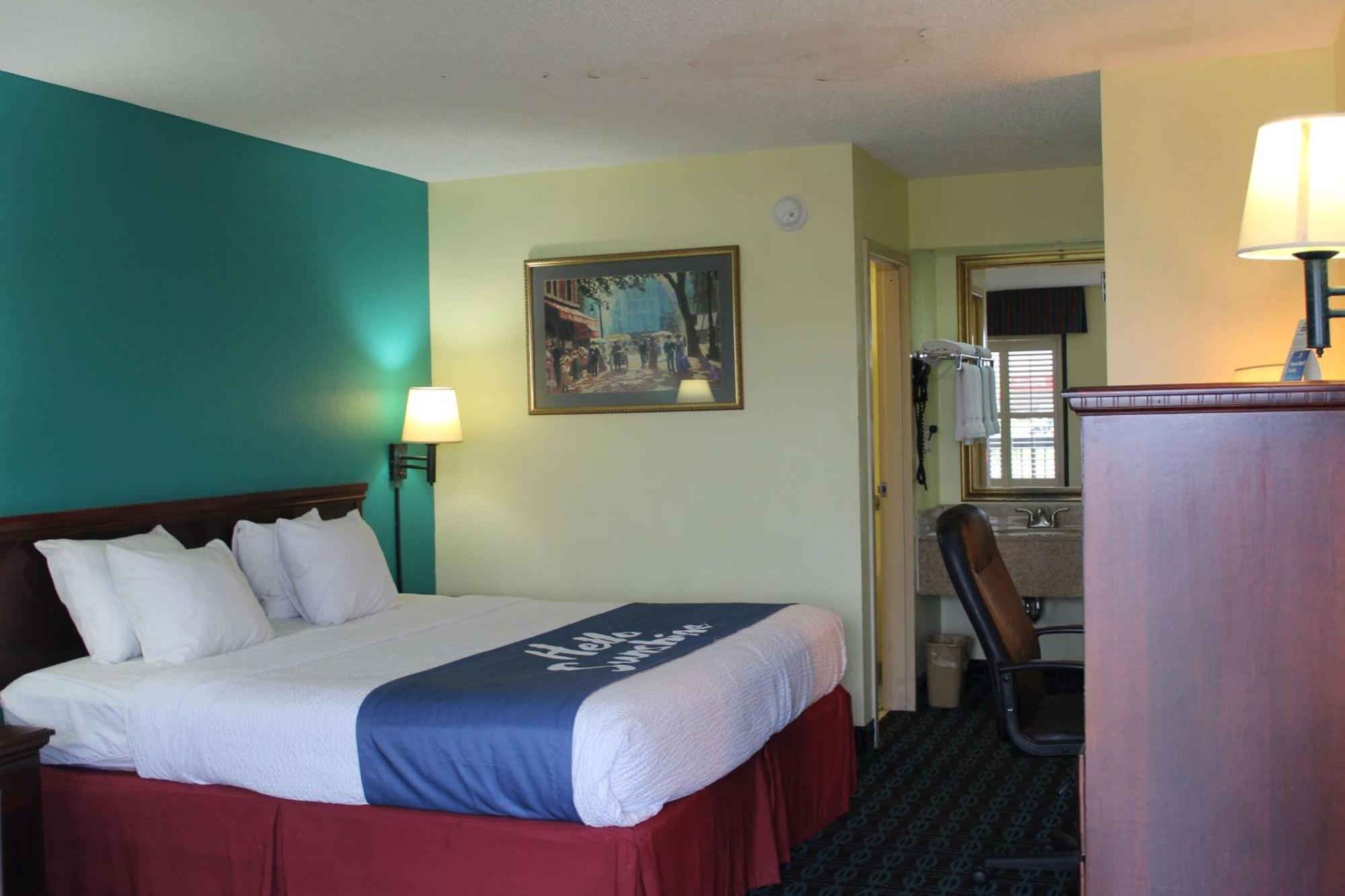 Hotel Days By Wyndham Marianna