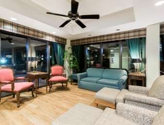 Days By Wyndham Hotel